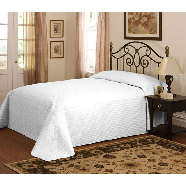 China Factory Wholesale Customized Design Bedspreads High Quality Skirted Bedspread Set