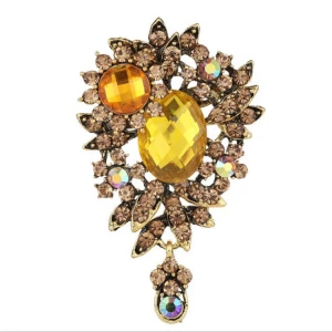 Fashion new Alloy Diamond Pearl Brooch Clothing Fringe Water Drops Brooch Women Wedding Accessories Flower Pins