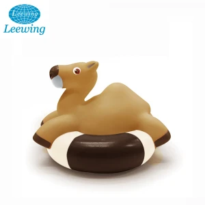 New Design Kids Safe Custom Plastic PVC Vinyl Camel On a Life Buoy/Ring Rubber Water Shower Waterproof Bath Toy for Kids