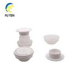 Plastic pull ring spout caps without leaf for chemical tin cans