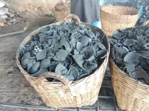 Raw coconut shell charcoal for carbon activation raw material and briquettes raw material