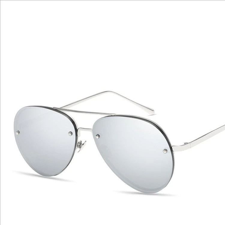 2020 New Metallic Ocean Sunglasses Trend Ladies Sunglasses Personality Fashion Sun Mirror Eyewear