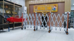 Aluminum Alloy  Retractable Safety Saudi Arabia Barrier Fencing And Security Barriers QiGong QG-Z1702