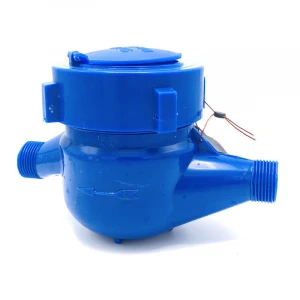 Mechanical plastic water meter