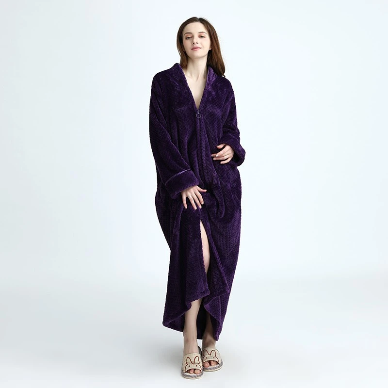 Relaxed Fit Zip-Front Fleece Thicken Soft Warm Wholesale Bathrobe with Zipper Long Robe Femme