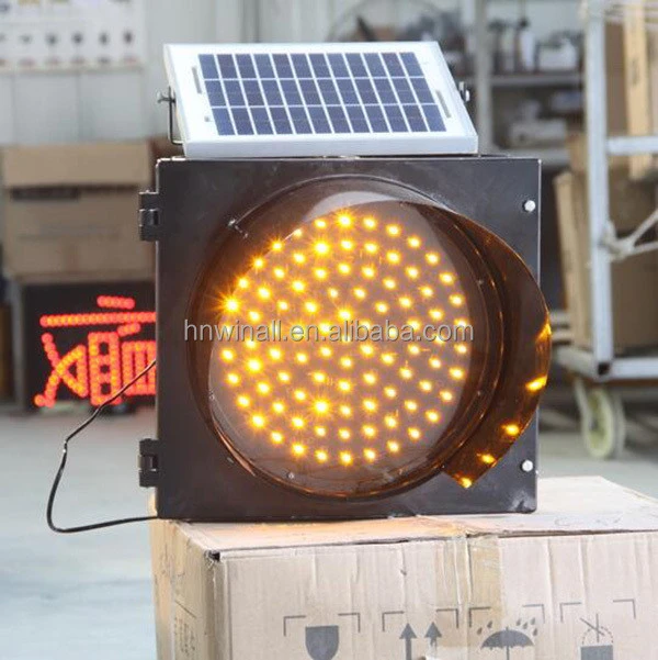 Solar Powered LED flashing amber traffic light