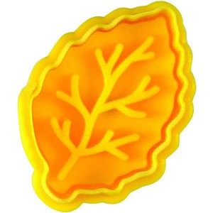 Wholesale different leaves shape plastic plunger cookie cutter cookie stamp
