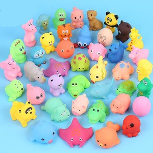 Wholesale Evade Glue Mini Bath Toys Baby Water Squeeze Assorted Characters Toys In Promotion