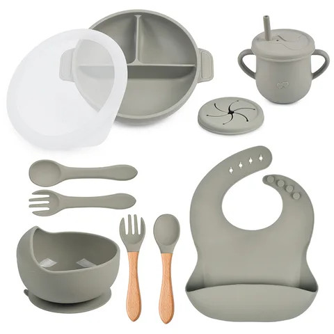 Wholesale Tableware Silicone Baby Plate with Lid Bowl Spoon Feeding Utensil Infant Feeding Kit