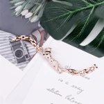 Wholesale woman luxury jewellery charm gold bracelet custom hand chain