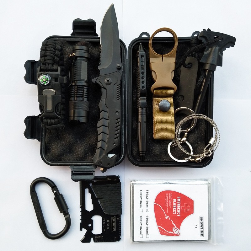 2019 Amazon FBA Quality survival kit with 12 different multitools first aid kit for outdoor survival kit