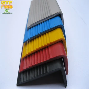 50x20mm Anti-slip PVC Stair Nosing For Concrete Stair Edge Protection