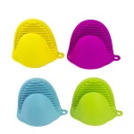 China manufacturer heat resistant food grade pastry tools durable silicone baking mini oven mitt