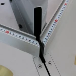 China Very Precision Aluminum/Wood/Glass Cutting Machine For 45 Degree Photo Frame Chamfer