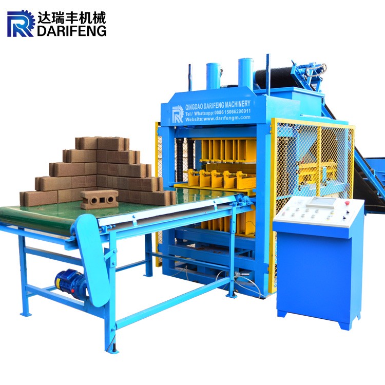 Buy Df4-10 Automatic Soil Clay Interlocking Brick Pressing Machine With ...