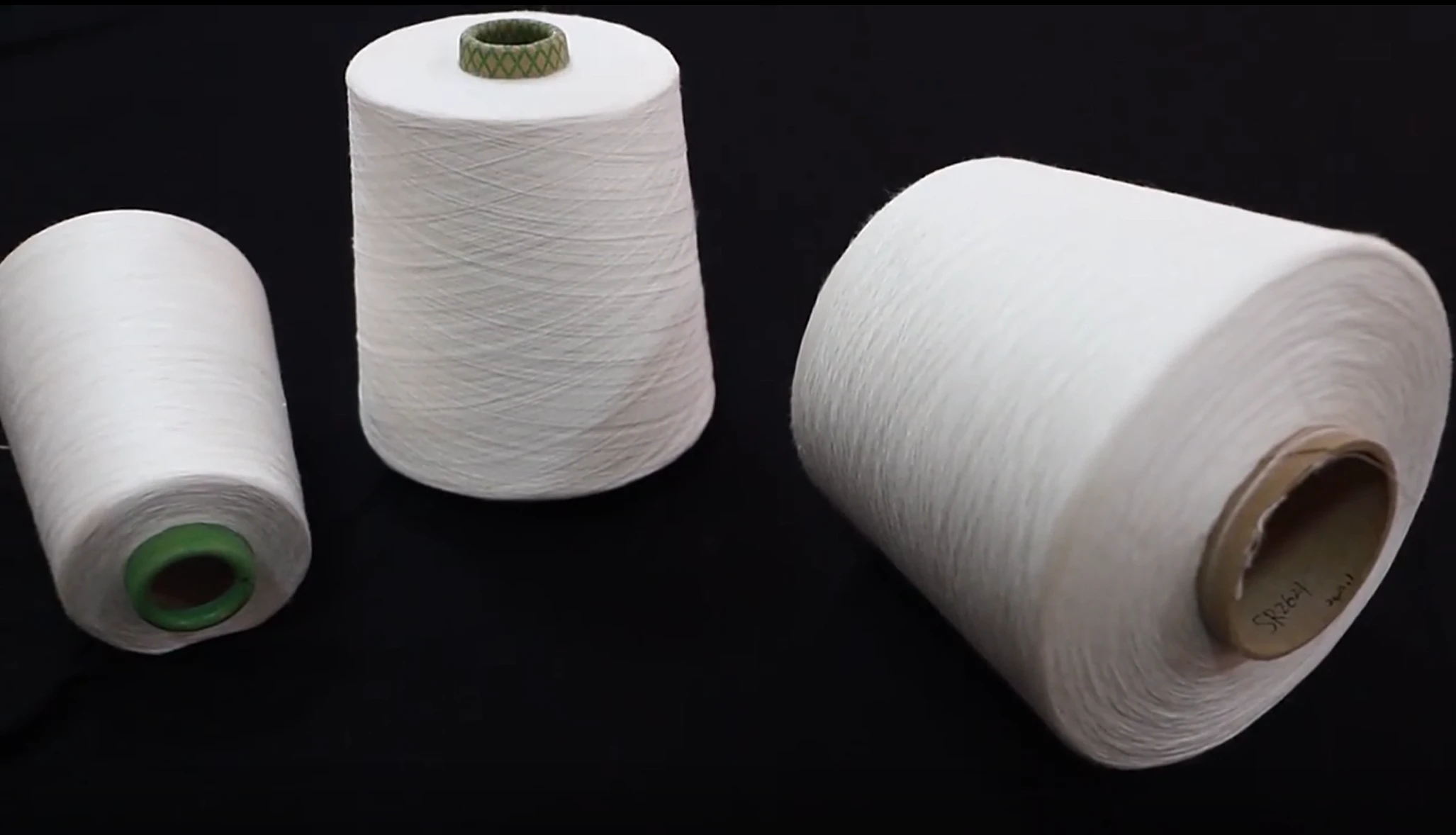 Direct sales cheap color can be customised siro spun raw yarn 10s/1 using for sewing