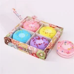 Diy donut shaped bath bomb packing with soft bubble