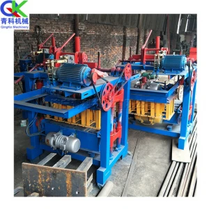 Factory direct sale four pillar guide manual scraping material out brick cement brick making machine