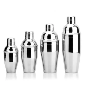 Factory Direct Sale Multiple Sizes 250/350/530/750ML Bar Tools 201 Stainless Steel Martini Whiskey Wine Cocktail Shakers in Bar