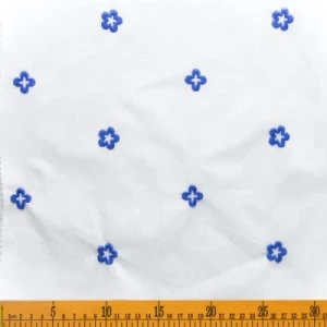 Factory Supply Polyester Lace Fabric with Embroidered Flower Pattern