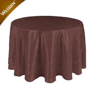 Guangzhou suppliers polyester silver 108inch pintuck round table cloth for wedding