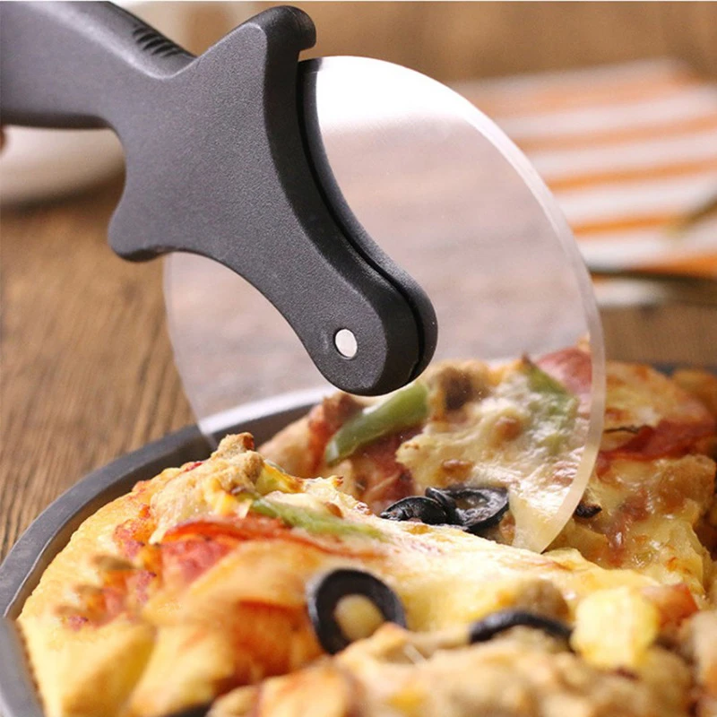 Household Kitchen Gadgets Pizza Round Knife with Handle Stainless Steel Baking Pizza Cutter