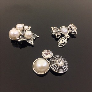Korean retro bow tray bridal headdress flower plate button metal pearl button