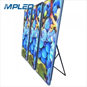 Manufacturer 512x1920mm mirror led video player P2 HD floor standing poster led display screen