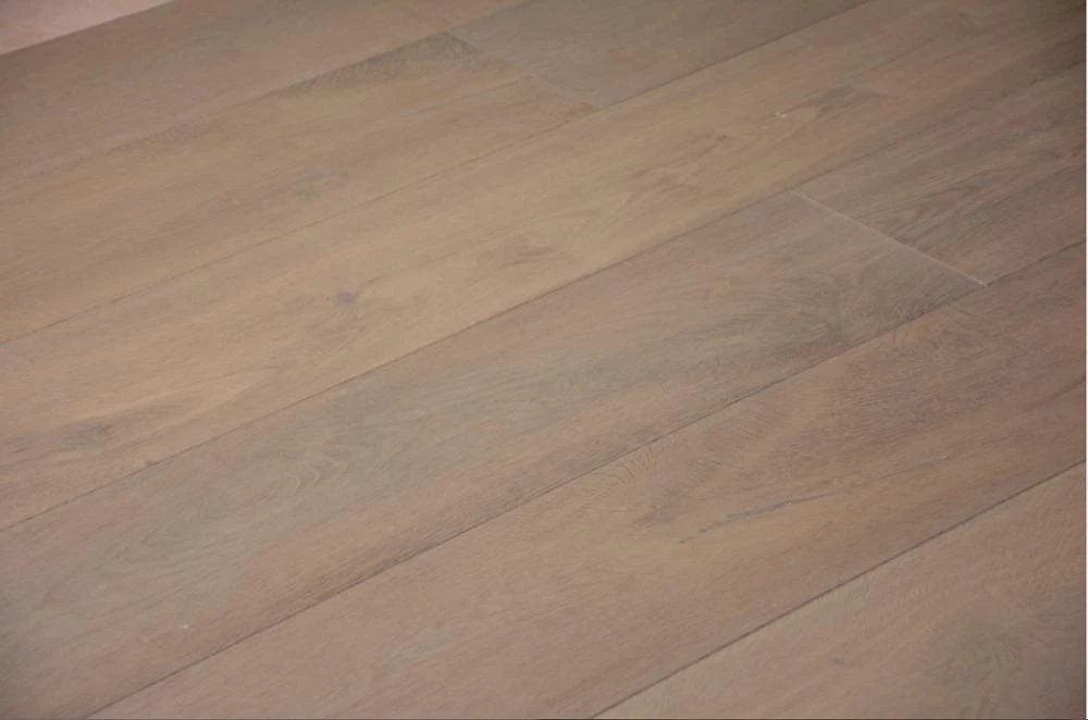 New series double smoked brushed  European Oak engineered wood flooring with uv oil finish --20190504 N1
