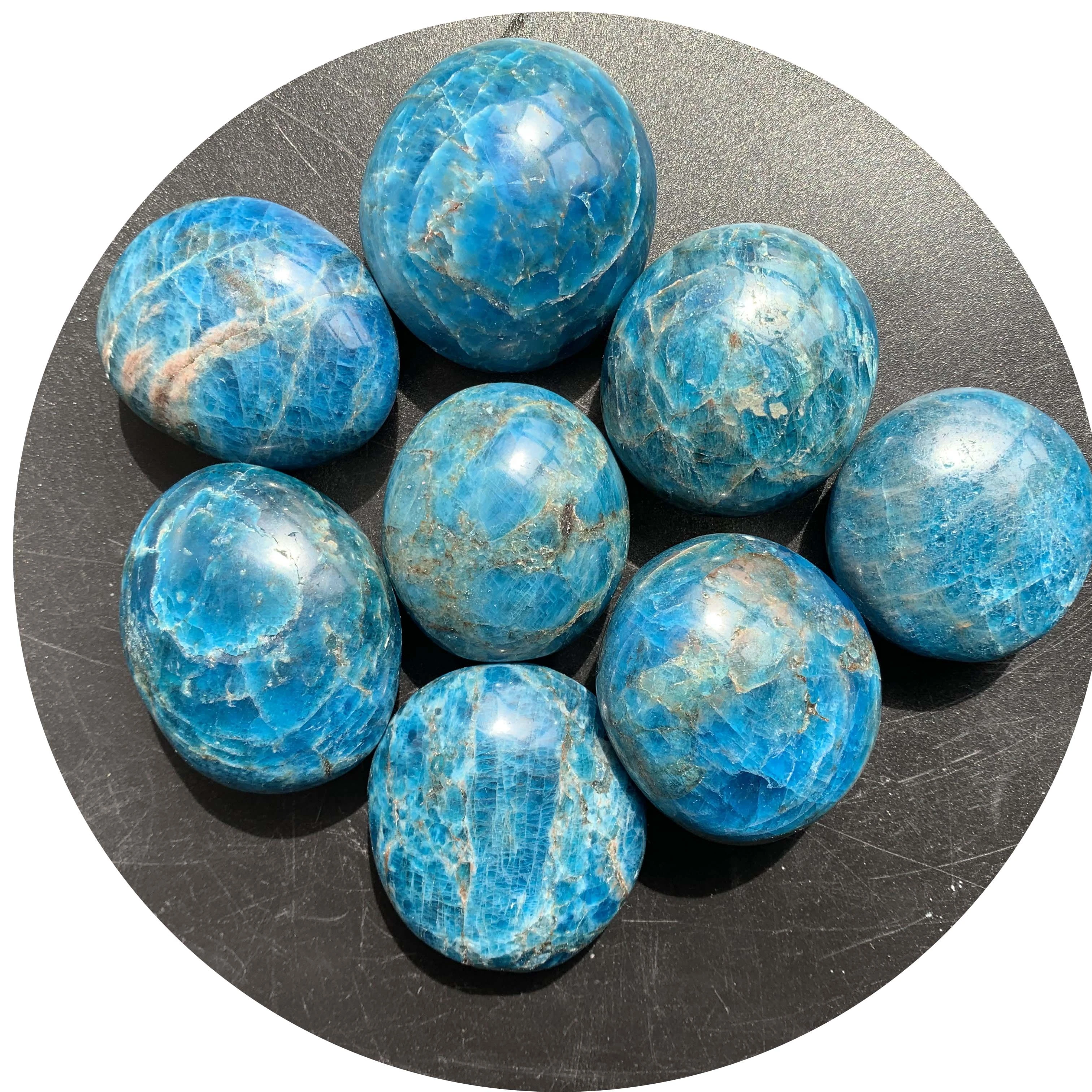 Wholesale Natural Polished Blue Apatite Palm Stones crystal healing stones for massage