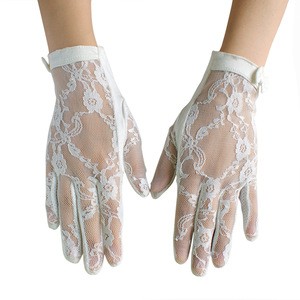 Women&#39;s Vintage  Elegant  Lace Cotton Short Weeding Gloves