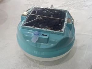 LED solar rechargeable bulbs