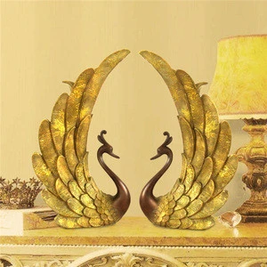 best selling classical home decor resin gold peafowl vase