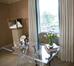 Chic Clear Acrylic Home / Computer Desk