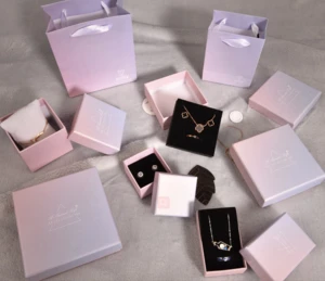 Custom cardboard gift box jewelry paper box