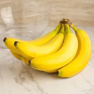 Delicious Fresh Cavendish banana for sell from Brazil