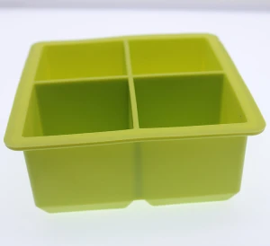 Eco-Friendly Folding Ice Cube Tray 4 Cavity Ice Cube Silicone Molds
