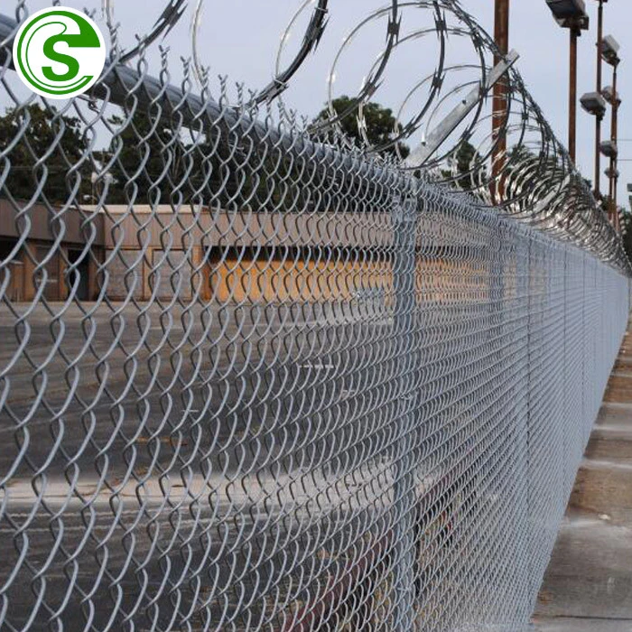 Hot-dip galvanized chain Link wire mesh used for garden fencing and animal fencing,cheap chain link fencing