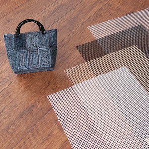 Hot Sale Fashional Design Japanese Plastic Net Hand Bag Fabric Crafts