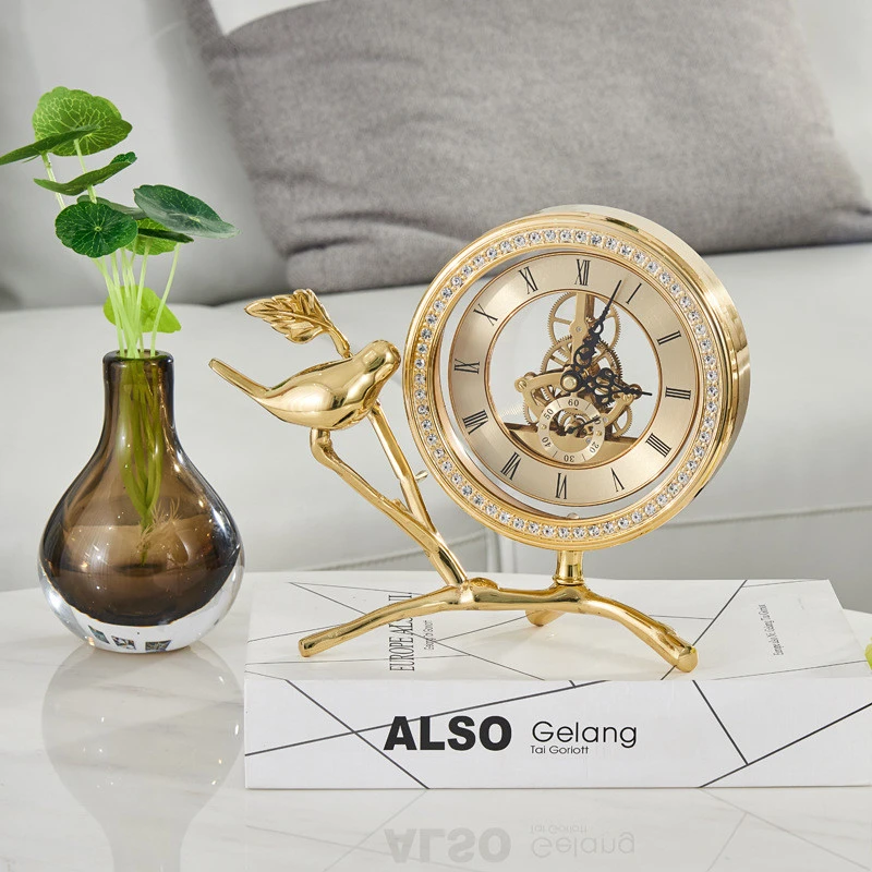 Modern luxury golden metal home accessories decorations brass bird clock home decor table clocks