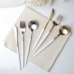 QT00230-6 Metallic white paint handle cutlery set in elegant design steel  flatware set