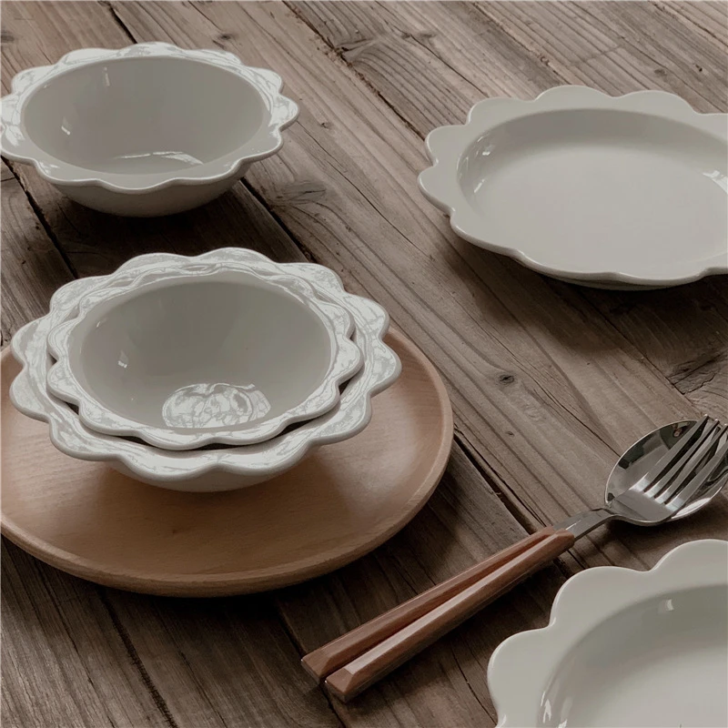 Solhui White Ceramic Dish Plates Flower Shaped Plates Egg Pudding Bowls Tableware