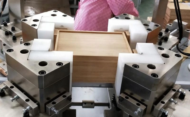 Super Quality Automated Wooden Assembly Machine