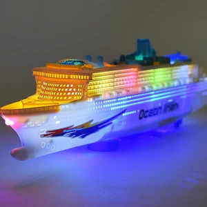 Universal Wheel Electronic Cruise Ship Model Toy With Light And Sound