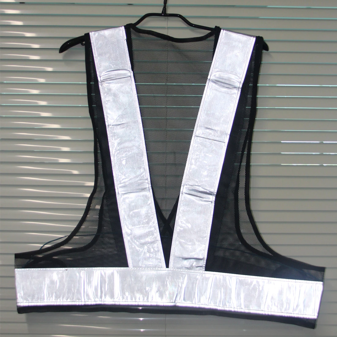 Volunteer Navy Reflective Traffic Safety Vest with 7cm Grey Lattice Reflective Tape