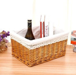 Wholesale Handmade Picnic Wicker Rattan Storage Bread Fruit Basket With Fabric Liner