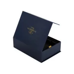 Wholesale Luxury Custom Hot Stamping Logo Magnetic Closure Lid Rigid Cardboard Paper Packaging Gift Box Magnetic Flip With Foam