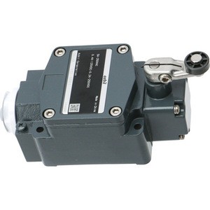 Widely used proximity switches omron relays price limit switch for incubator