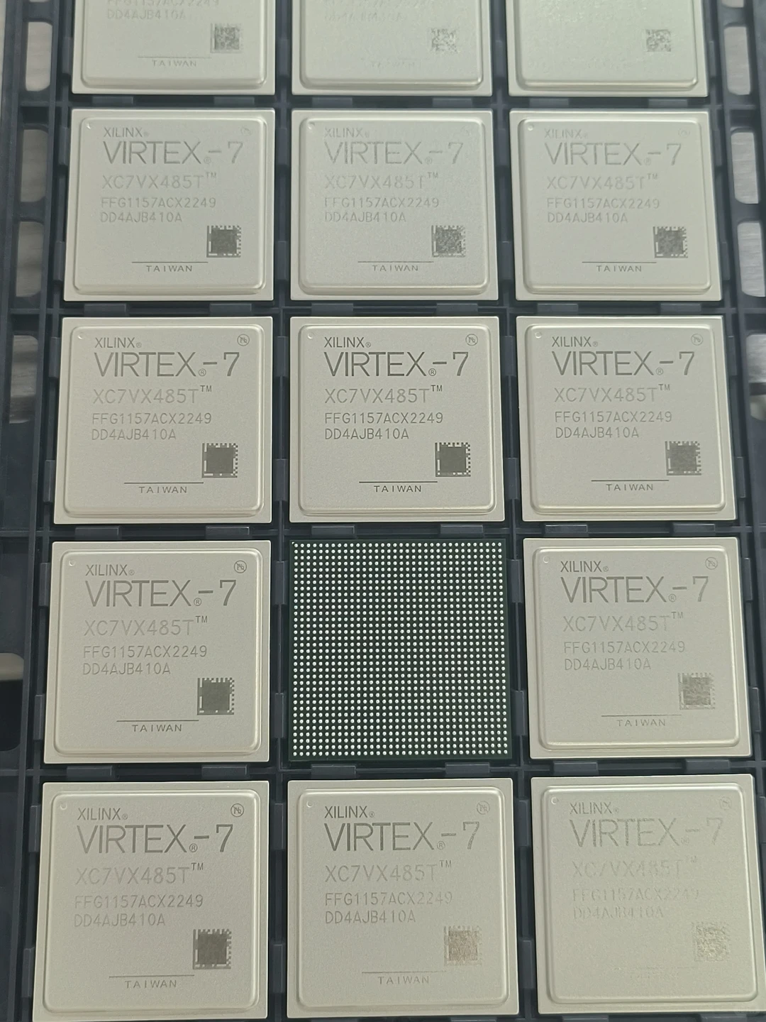 Buy Xilinx Original Xc7a35t-1fgg484c Field Programmable Gate Array ...