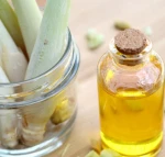 Pure Lemongrass Essential Oil
